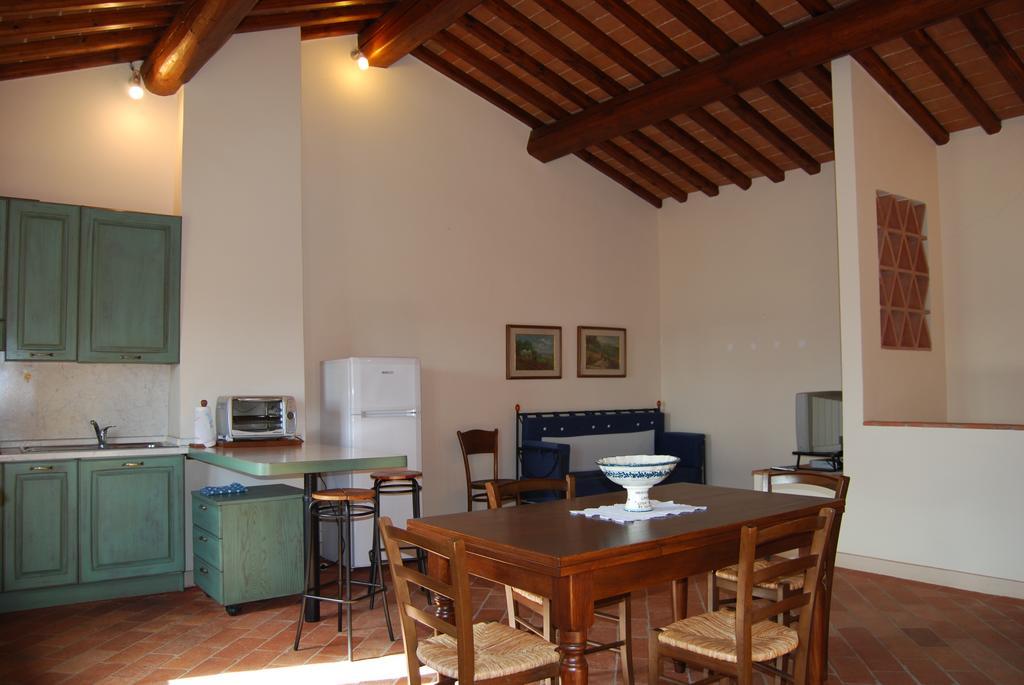 Francesca Apartment مونتيلوبو فيورنتينو المظهر الخارجي الصورة