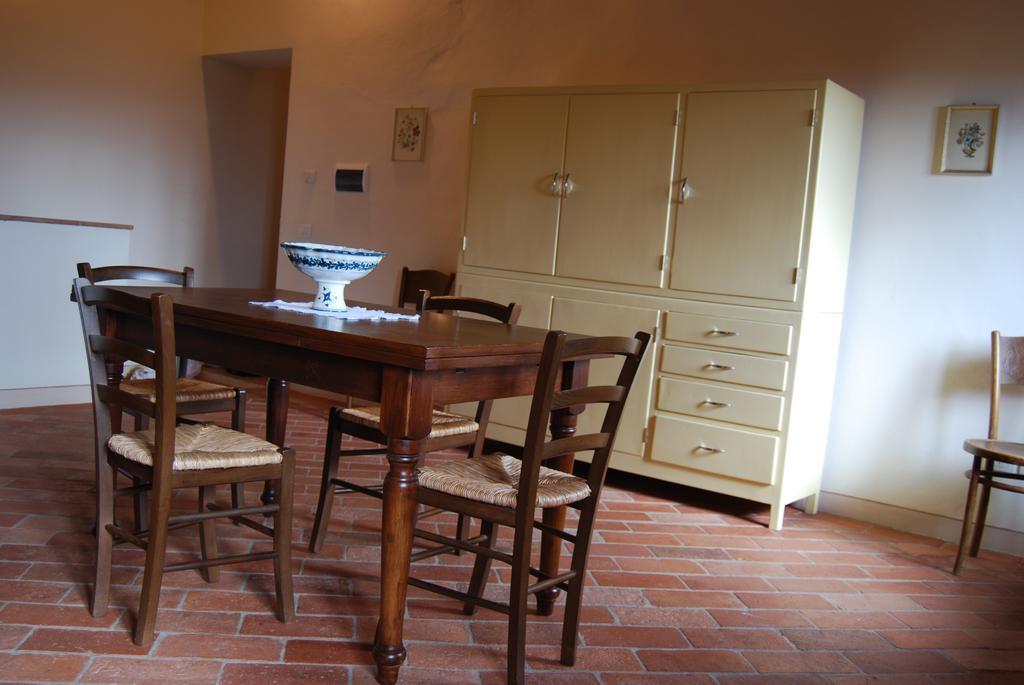 Francesca Apartment مونتيلوبو فيورنتينو المظهر الخارجي الصورة