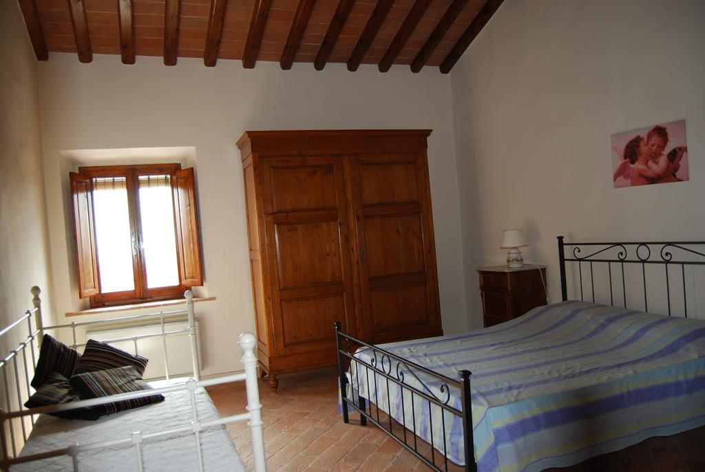 Francesca Apartment مونتيلوبو فيورنتينو المظهر الخارجي الصورة