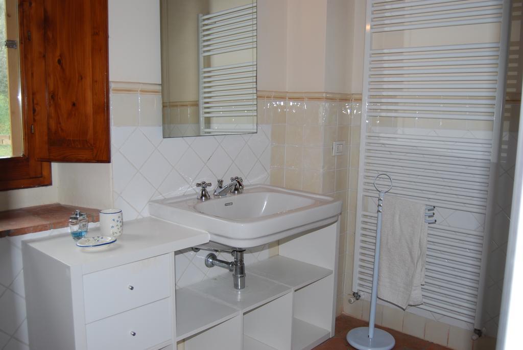 Francesca Apartment مونتيلوبو فيورنتينو المظهر الخارجي الصورة